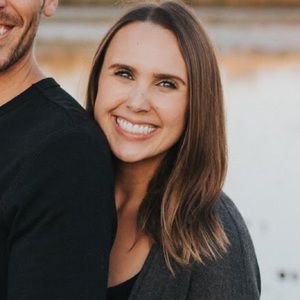 Meet your Posher, Dana